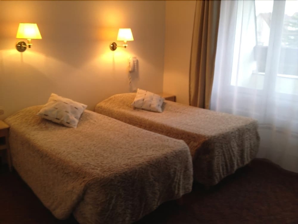 Imagen de la habitación del Hotel H&ocirc;tel de la Plage, Courseulles-sur-Mer. Foto 15