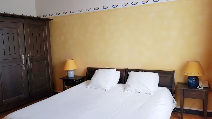 Imagen de la habitación del Hotel H&ocirc;tel de la Presqu\'Ile. Foto 9