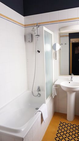 Imagen de la habitación del Hotel H&ocirc;tel de la Presqu\'Ile. Foto 12