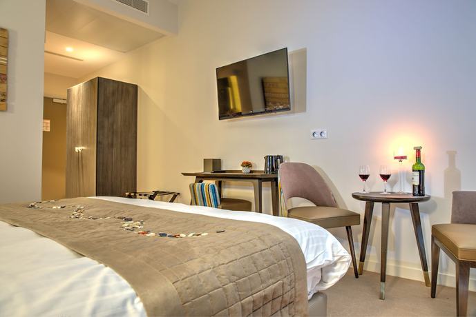 Imagen de la habitación del Hotel Hôtel de la Tabletterie. Foto 5