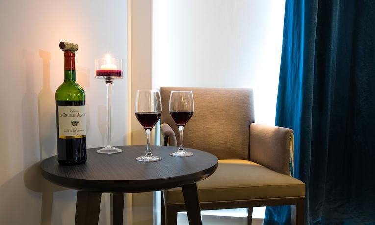 Imagen de la habitación del Hotel Hôtel de la Tabletterie. Foto 13