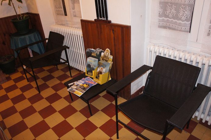 Imagen de los interiores del Hotel H&ocirc;tel de la place. Foto 18