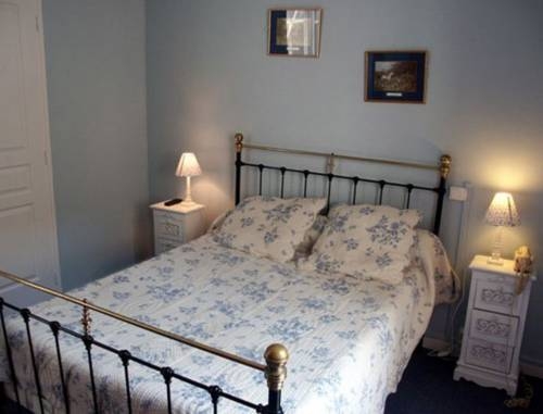 Imagen general del Hotel H&ocirc;tel des Arceaux. Foto 2