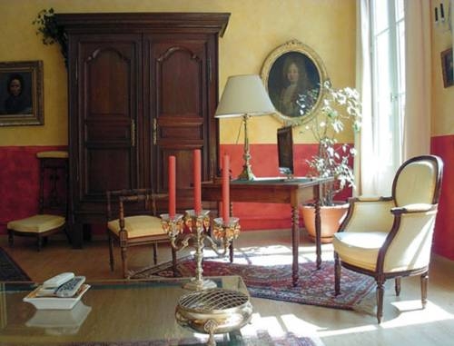 Imagen general del Hotel H&ocirc;tel des Arceaux. Foto 6