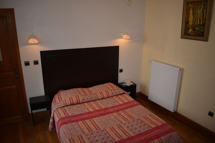 Imagen de la habitación del Hotel H&ocirc;tel des Consuls. Foto 15