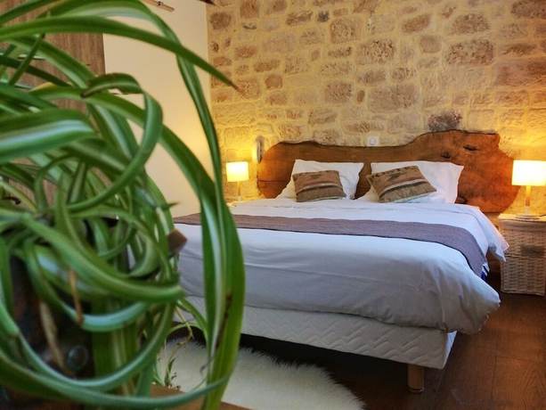 Imagen de la habitación del Hotel H&ocirc;tel des Grottes. Foto 3