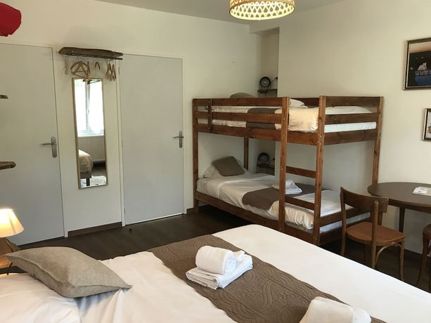 Imagen de la habitación del Hotel H&ocirc;tel des Grottes. Foto 15