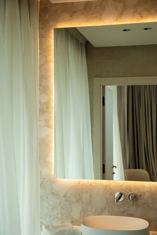 Imagen de la habitación del Hotel H&ocirc;tel des Innovations. Foto 3