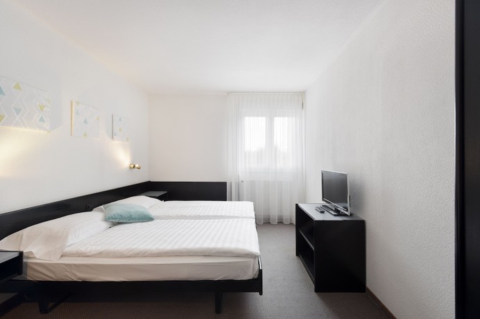 Imagen de la habitación del Hotel Hôtel des Mosaïques. Foto 3