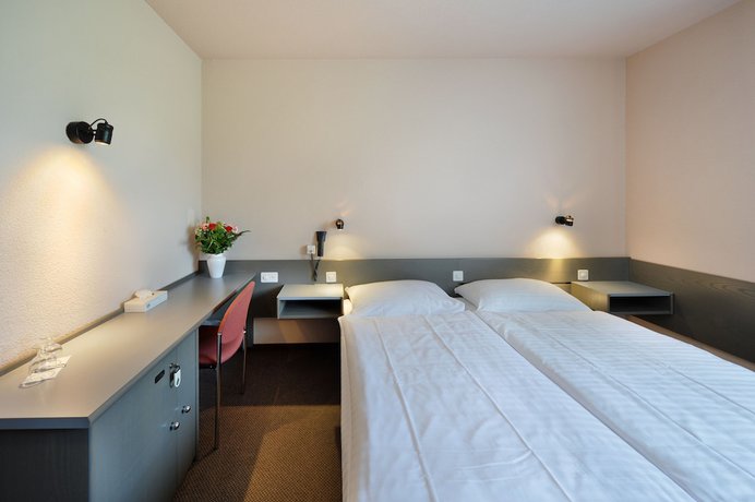 Imagen de la habitación del Hotel Hôtel des Mosaïques. Foto 7