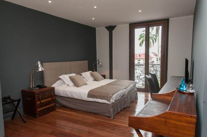 Imagen de la habitación del Hotel H&ocirc;tel des Palmistes. Foto 6