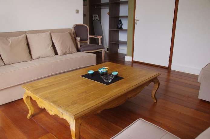 Imagen de la habitación del Hotel H&ocirc;tel des Palmistes. Foto 10