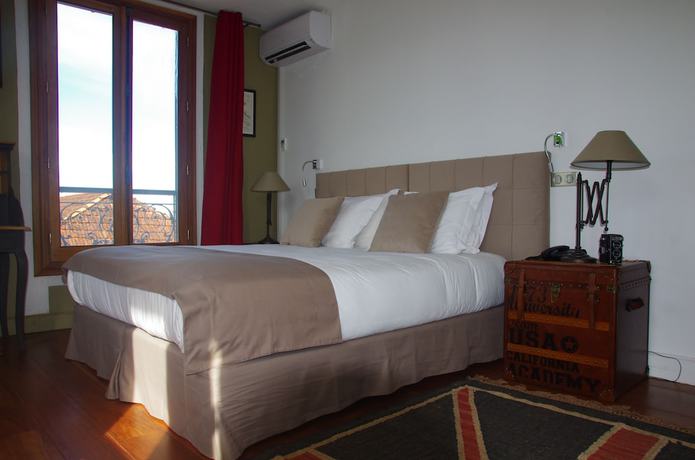 Imagen de la habitación del Hotel H&ocirc;tel des Palmistes. Foto 11