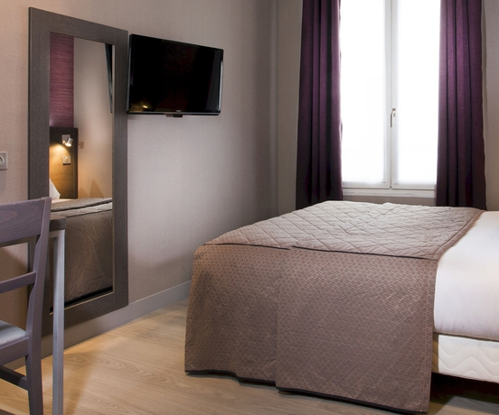 Imagen de la habitación del Hotel Hôtel des Pavillons. Foto 9