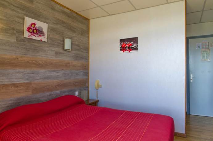 Imagen de la habitación del Hotel H&ocirc;tel des Pyr&eacute;n&eacute;es, Font Romeu. Foto 6