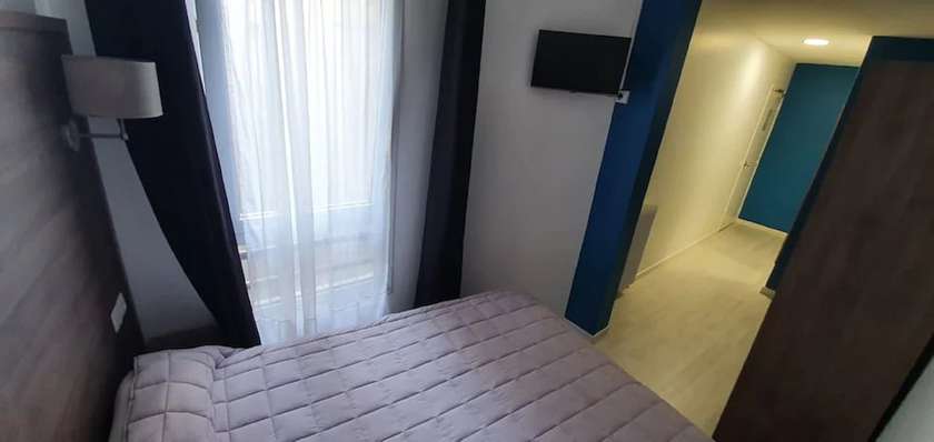 Imagen de la habitación del Hotel Hôtel des Pyrénées - Nation. Foto 6