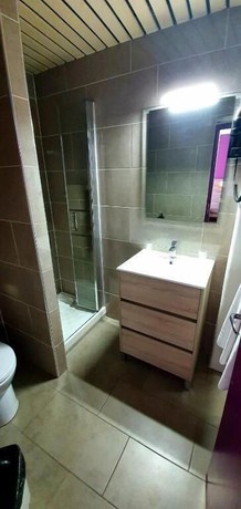 Imagen de la habitación del Hotel Hôtel des Pyrénées - Nation. Foto 7