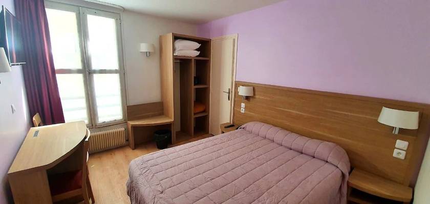 Imagen de la habitación del Hotel Hôtel des Pyrénées - Nation. Foto 8