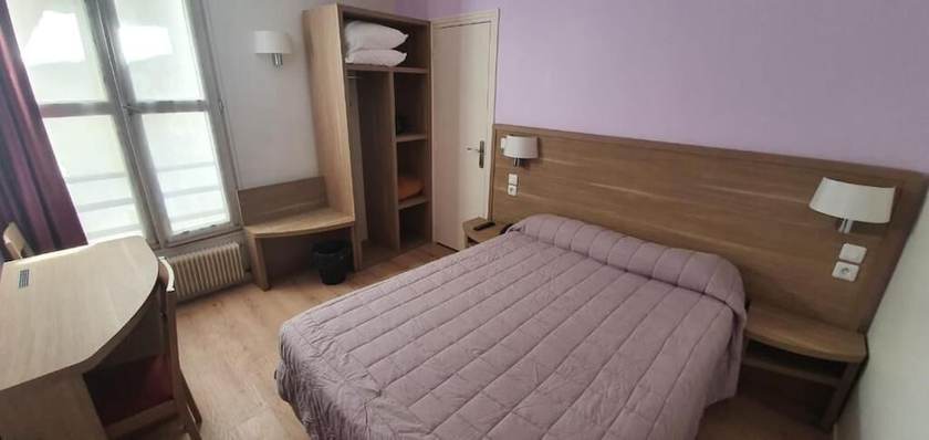 Imagen de la habitación del Hotel Hôtel des Pyrénées - Nation. Foto 14