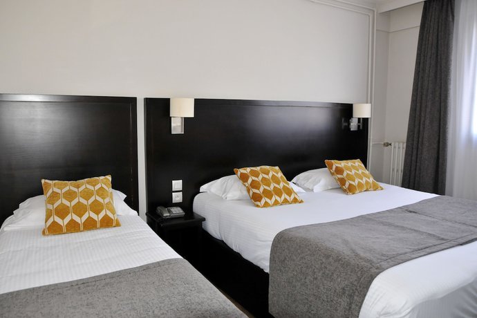 Imagen de la habitación del Hotel Hôtel des Quatrans. Foto 7