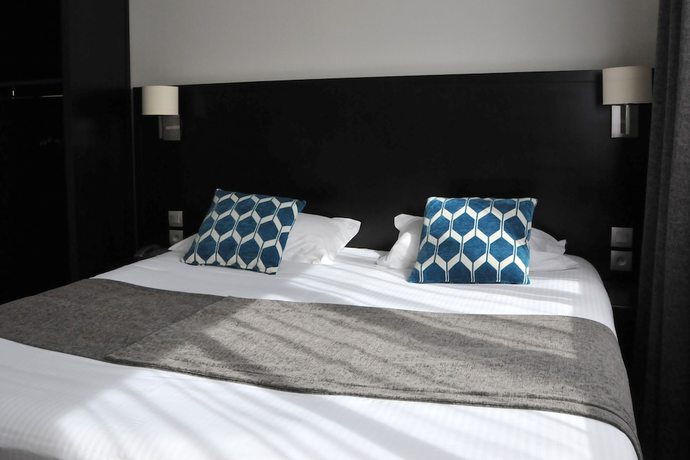 Imagen de la habitación del Hotel Hôtel des Quatrans. Foto 11