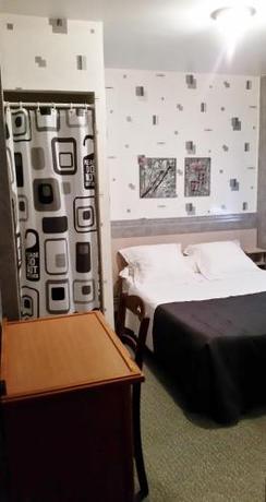 Imagen de la habitación del Hotel H&ocirc;tel des Touristes. Foto 8