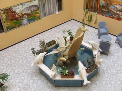 Imagen general del Hotel H&ocirc;tel des fr&egrave;res bouaza. Foto 4