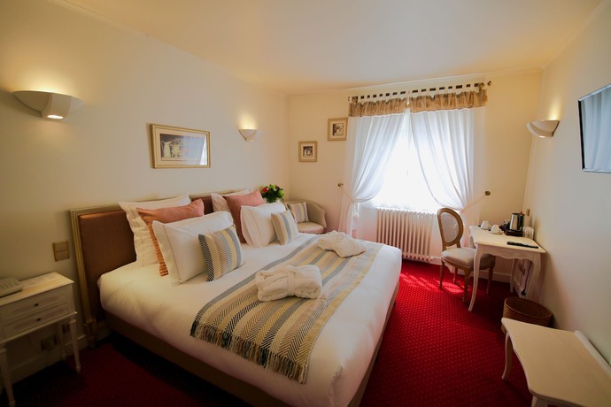 Imagen de la habitación del Hotel H&ocirc;tel du Centenaire. Foto 5