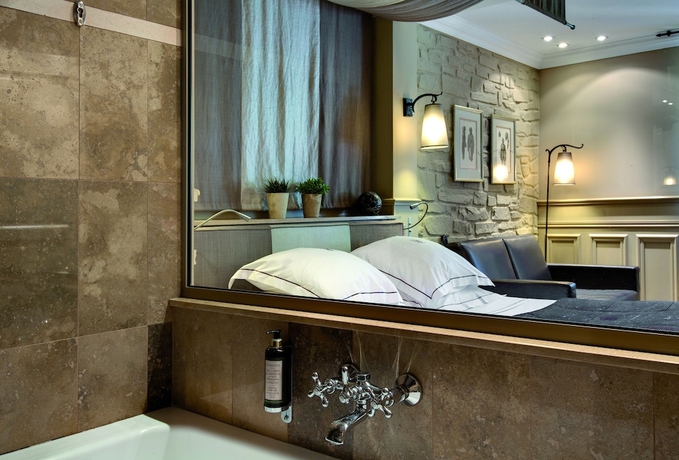 Imagen de la habitación del Hotel Hôtel du Château & SPA. Foto 10