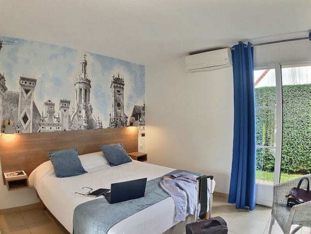 Imagen de la habitación del Hotel Hôtel du Chateau. Foto 11