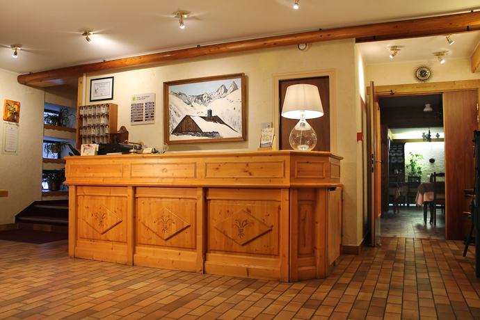 Imagen de los interiores del Hotel Hôtel du Crêt Rond - Logis. Foto 19