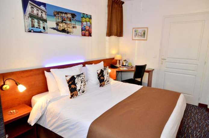 Imagen de la habitación del Hotel H&ocirc;tel du Fort. Foto 5