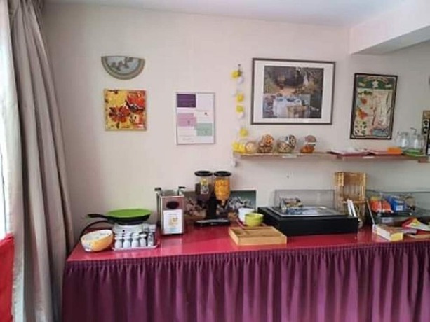 Imagen del bar/restaurante del Hotel H&ocirc;tel du Fort. Foto 2