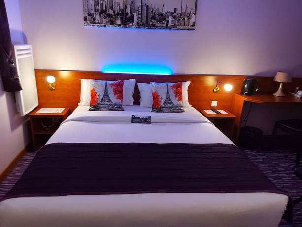 Imagen de la habitación del Hotel H&ocirc;tel du Fort. Foto 14