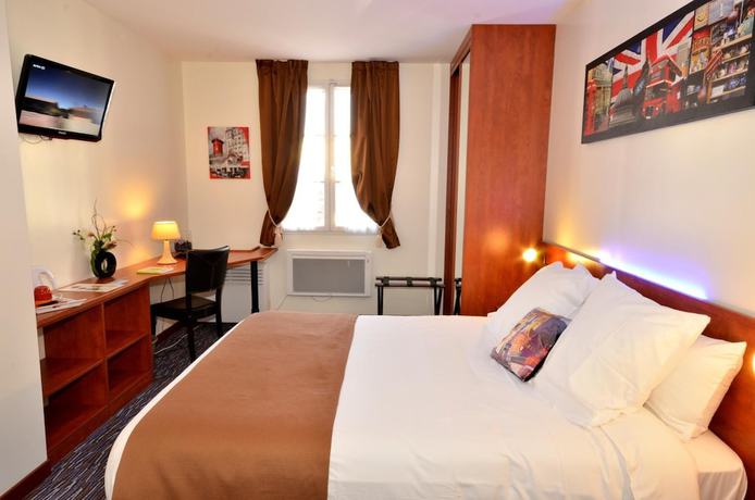 Imagen de la habitación del Hotel H&ocirc;tel du Fort. Foto 15