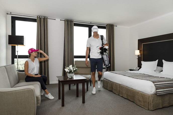 Imagen de la habitación del Hotel H&ocirc;tel du Golf. Foto 9