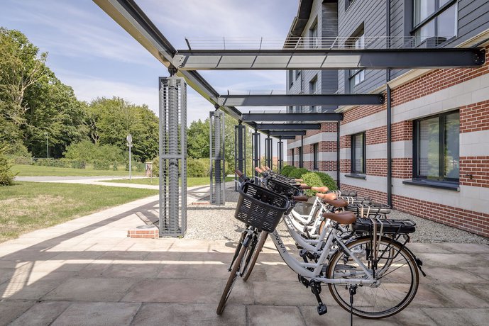 Imagen general del Hotel H&ocirc;tel du Golf. Foto 4