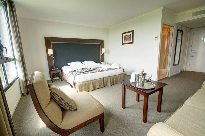 Imagen de la habitación del Hotel H&ocirc;tel du Golf. Foto 14