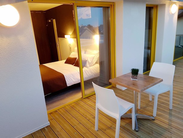 Imagen de la habitación del Hotel Hôtel du Large, PLOUGONVELIN. Foto 5