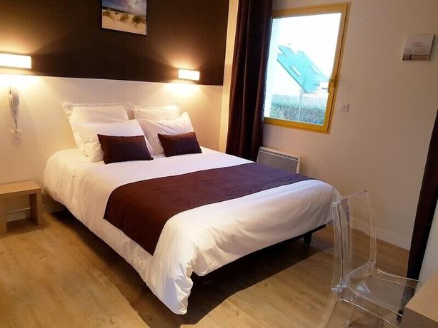 Imagen de la habitación del Hotel Hôtel du Large, PLOUGONVELIN. Foto 11