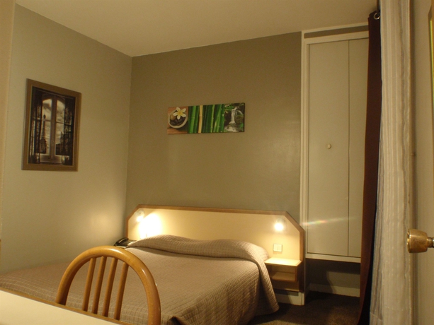 Imagen de la habitación del Hotel H&ocirc;tel du Maine, Montparnasse. Foto 4