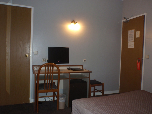 Imagen de la habitación del Hotel H&ocirc;tel du Maine, Montparnasse. Foto 6