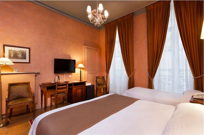 Imagen de la habitación del Hotel H&ocirc;tel du Palais Bourbon. Foto 4