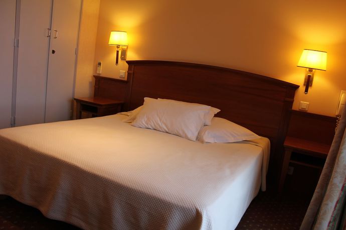 Imagen de la habitación del Hotel Hôtel du Parc, Cavalaire-sur-Mer. Foto 5