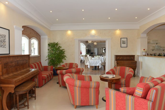 Imagen de los interiores del Hotel Hôtel du Parc, Cavalaire-sur-Mer. Foto 18