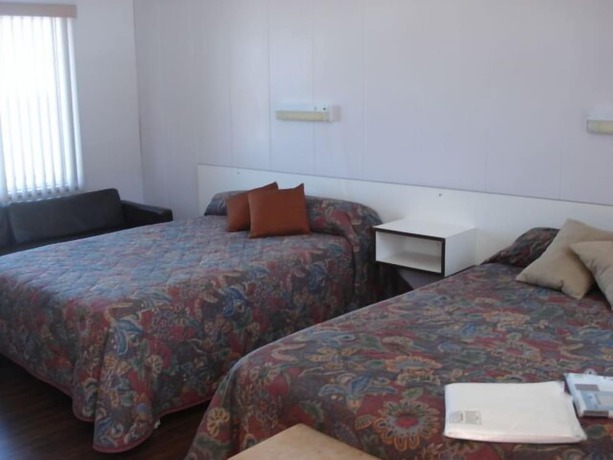 Imagen de la habitación del Hotel H&ocirc;tel du Rocher, Sainte-Madeleine-de-la-Rivi&egrave;re-Madeleine. Foto 12