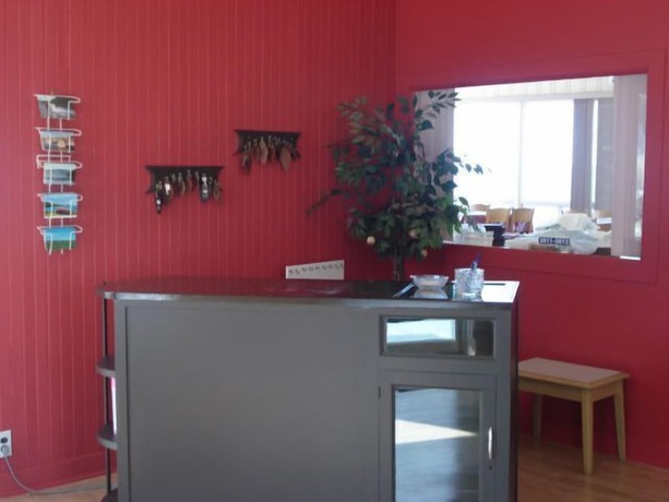 Imagen de los interiores del Hotel H&ocirc;tel du Rocher, Sainte-Madeleine-de-la-Rivi&egrave;re-Madeleine. Foto 20