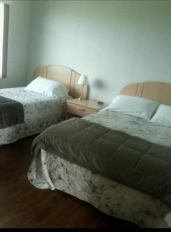 Imagen de la habitación del Hotel H&ocirc;tel du Rocher, Sainte-Madeleine-de-la-Rivi&egrave;re-Madeleine. Foto 19