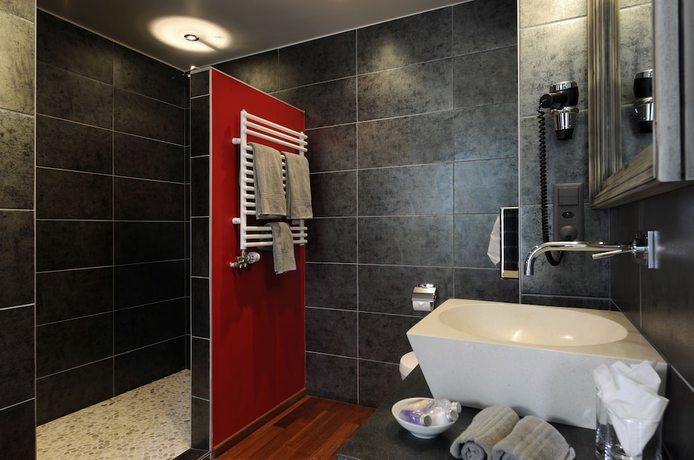 Imagen de la habitación del Hotel H&ocirc;tel du Th&eacute;&acirc;tre. Foto 14
