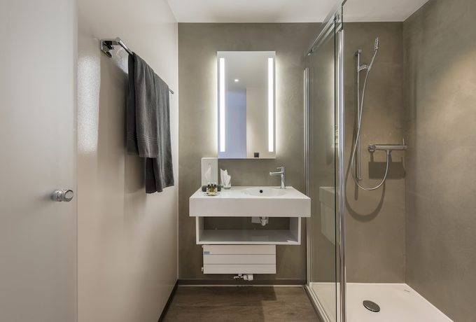 Imagen de la habitación del Hotel H&ocirc;tel du Th&eacute;&acirc;tre. Foto 15